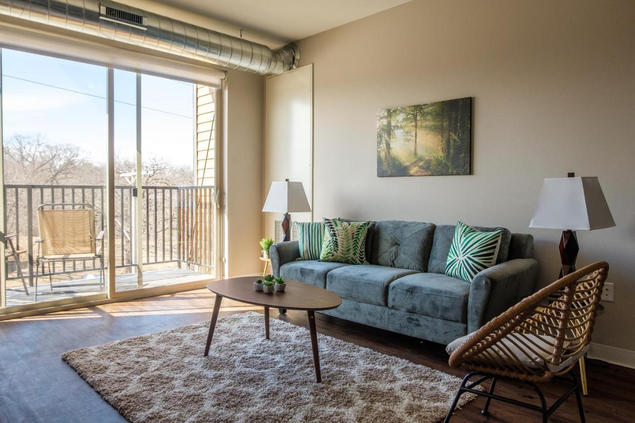 Frontdesk Core Apts Campustown Ames Zimmer foto
